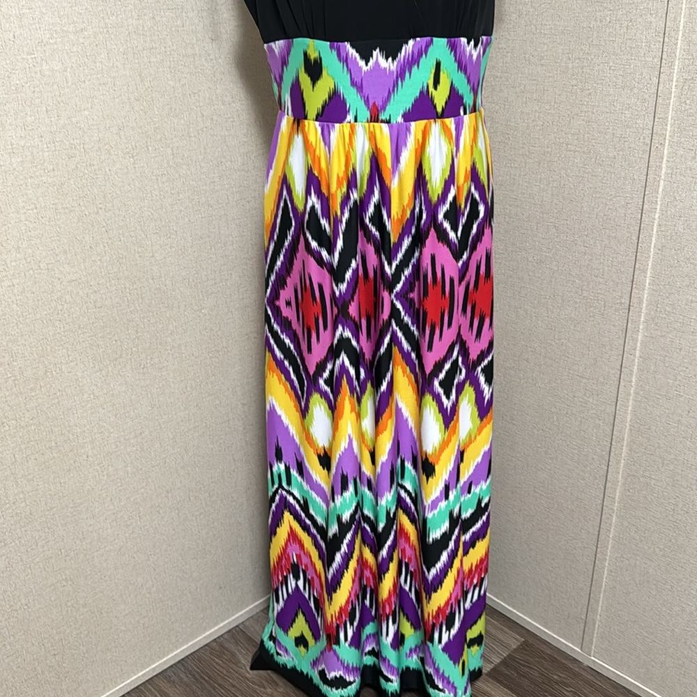 Shelby & Palmer  Long Dress - Picture 2 of 9